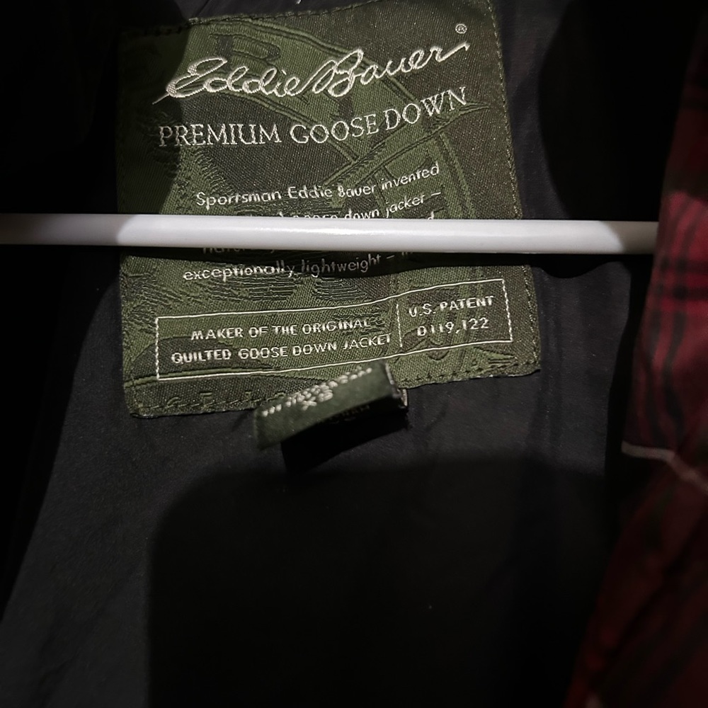Eddie Bauer Women’s Premium Goose Down Insulated Vest Red Black Plaid XS - Picture 2 of 5